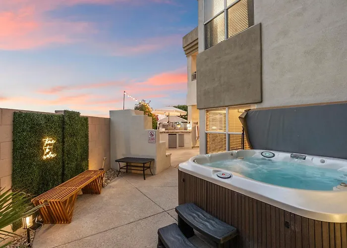 Northstar Zen Resort- Rock Waterslide - Pool - - Secret Tunnel - Epic Game Glendale